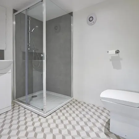 3 Bed In Thornthwaite Sz194